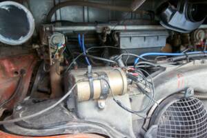 Bild 15/17 von Volkswagen T2b Kleinbus (1974)