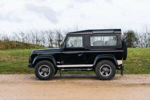 Immagine 14/50 di Land Rover Defender 90 Td5 (2002)