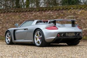 Image 42/50 de Porsche Carrera GT (2005)