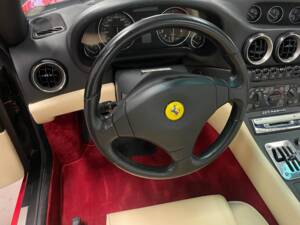 Afbeelding 20/42 van Ferrari 550 Maranello (1998)