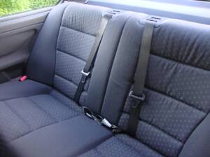 Afbeelding 16/39 van BMW 316i (1993)