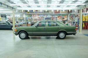 Bild 50/50 von Mercedes-Benz 500 SE (1982)