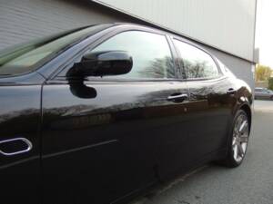 Bild 22/95 von Maserati Quattroporte 4.2 (2009)