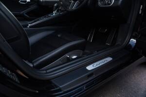 Bild 40/57 von Porsche 911 Carrera (2016)