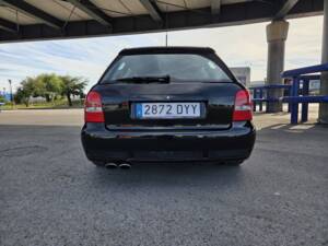 Bild 6/8 von Audi RS4 Avant (2001)