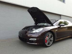 Bild 80/98 von Porsche Panamera Turbo (2009)