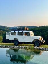 Image 2/14 of Toyota Land Cruiser BJ 45 (1981)
