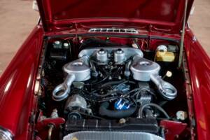 Immagine 29/29 di MG MGB GT V8 (1974)