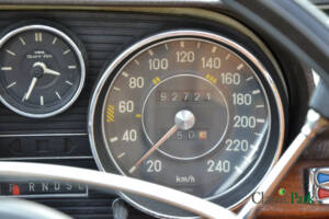 Image 36/49 of Mercedes-Benz 280 SE 3,5 (1972)