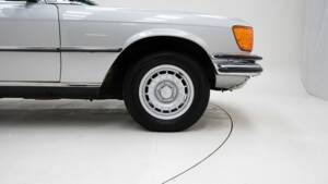 Image 10/15 of Mercedes-Benz 280 SE (1980)