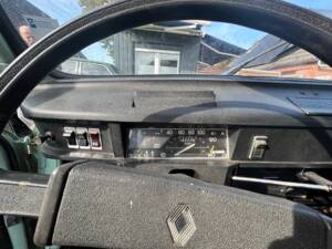 Bild 6/15 von Renault R 4 (1981)