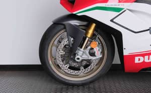 Bild 47/85 von Ducati V4 Panigale Speciale (2018)