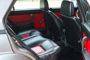 Afbeelding 24/50 van Alfa Romeo 75 3.0 V6 QV (1988)