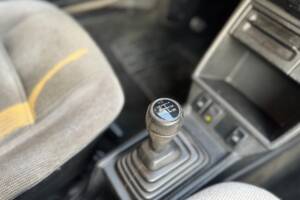 Image 36/57 of Volkswagen Passat 2.0 (1987)