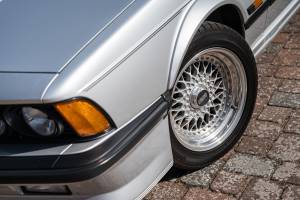 Image 2/49 of BMW M 635 CSi (1986)