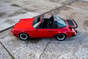 Bild 7/35 von Porsche 911 Carrera 3.2 (1987)