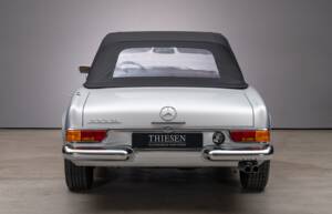 Bild 15/44 von Mercedes-Benz 280 SL (1970)