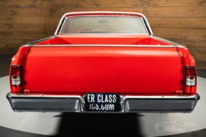 Image 13/18 of Chevrolet El Camino (1964)