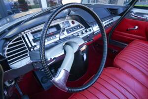 Image 3/50 of Citroën DS 21 Chapron (1963)