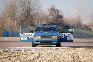 Image 10/44 of Alfa Romeo 75 3.0 V6 QV (1989)