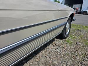 Image 19/27 of Mercedes-Benz 350 SL (1972)