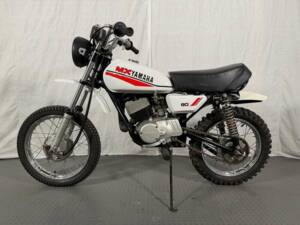 Immagine 2/36 di Yamaha RD 80 MX (1980)