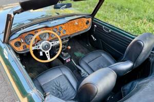 Image 19/24 de Triumph TR 6 (1973)