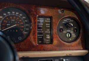 Image 20/28 of Rolls-Royce Silver Wraith II (1980)