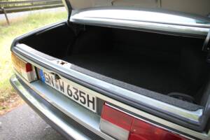 Image 23/36 of BMW 635 CSi (1984)