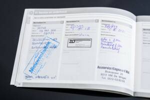 Bild 46/48 von Volvo V 70 2.4 (2006)