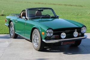 Afbeelding 22/50 van Triumph TR 6 (1971)