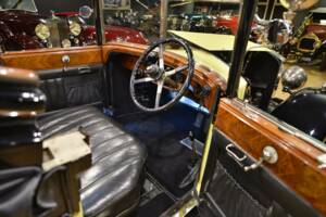 Bild 35/50 von Rolls-Royce 20 HP Doctors Coupe Convertible (1929)