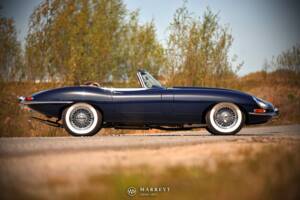 Image 7/80 de Jaguar Type E 4.2 (1966)
