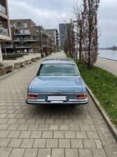 Imagen 4/10 de Mercedes-Benz 280 SE 3,5 (1972)