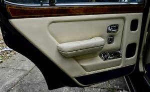 Bild 48/50 von Rolls-Royce Silver Spirit II (1992)