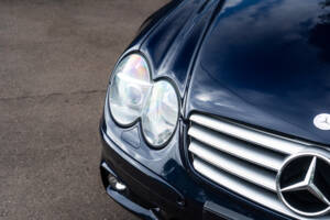 Image 59/60 of Mercedes-Benz SL 65 AMG (2004)