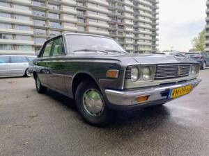 Image 3/8 of Toyota Crown (1971)