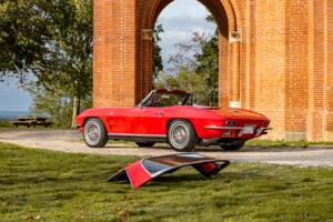 Image 1/64 of Chevrolet Corvette Sting Ray Convertible (1964)