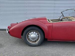 Image 6/8 of MG MGA 1600 (1961)