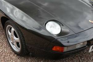 Bild 45/50 von Porsche 928 GTS (1995)