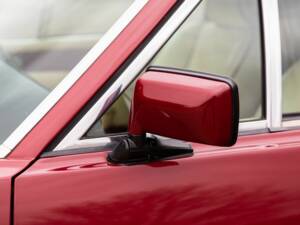 Image 27/50 de Aston Martin V8 EFi Volante (1986)