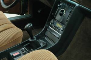Image 40/50 de Mercedes-Benz 280 SE (1975)