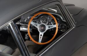 Bild 24/36 von Aston Martin DB 4 Vantage (1963)