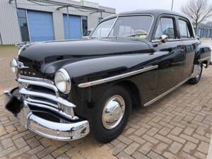 Image 1/8 of Plymouth Special Suburban (1950)