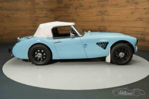 Image 11/19 of Austin-Healey 3000 Mk II (BJ7) (1964)