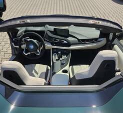 Image 11/18 of BMW i8 Roadster "The Last 18" (2020)