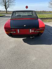 Image 7/8 de FIAT 124 Spider Rallye (1982)