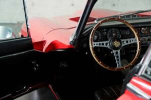 Bild 18/44 von Jaguar E-Type (2+2) (1969)