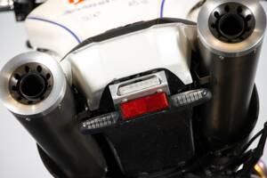 Image 42/50 of Yamaha DUMMY (2007)
