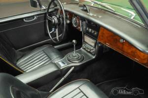 Imagen 10/19 de Austin-Healey 3000 Mk III (BJ8) (1965)
